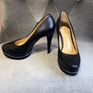 Gianna Bini dress heels with silver accents